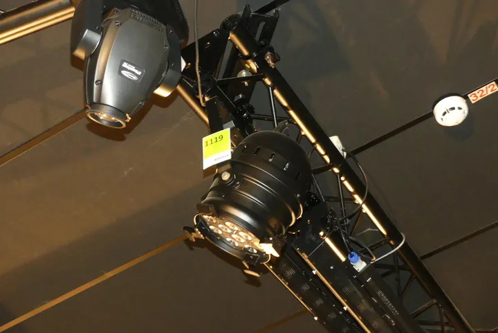 LED Strahler Hinweis: ohne Traverse